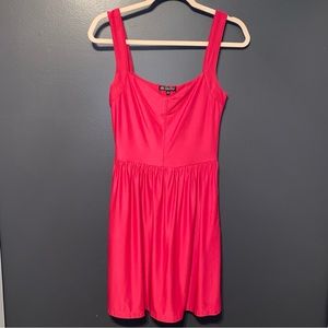 Pink sleeveless dress with pockets